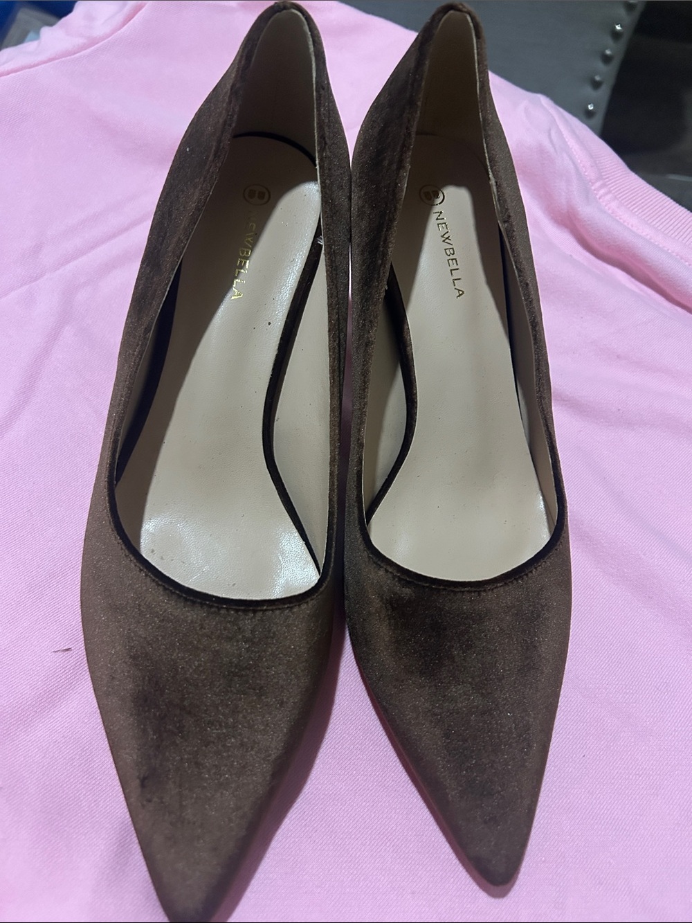 NEWBELLA/ Brown Suede Pointed-